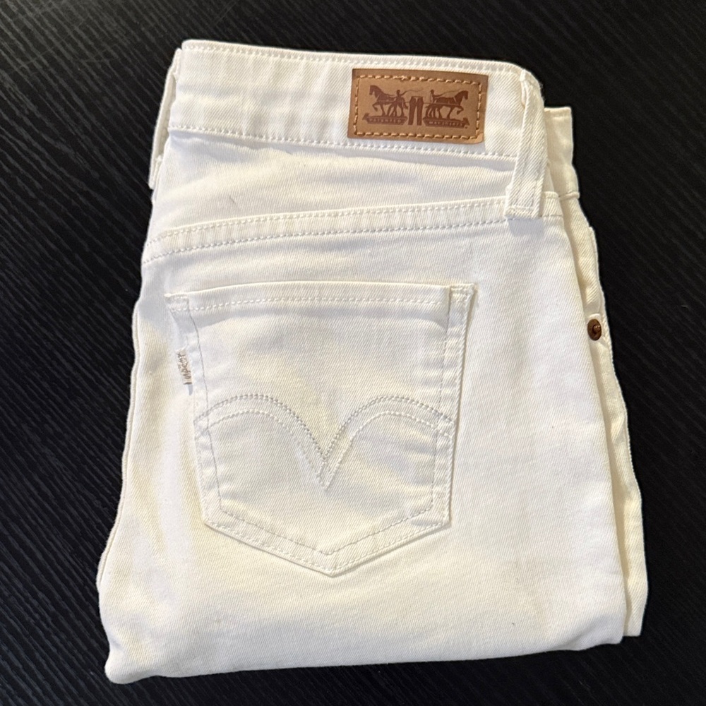 Levi's Off-White Women's Jeans